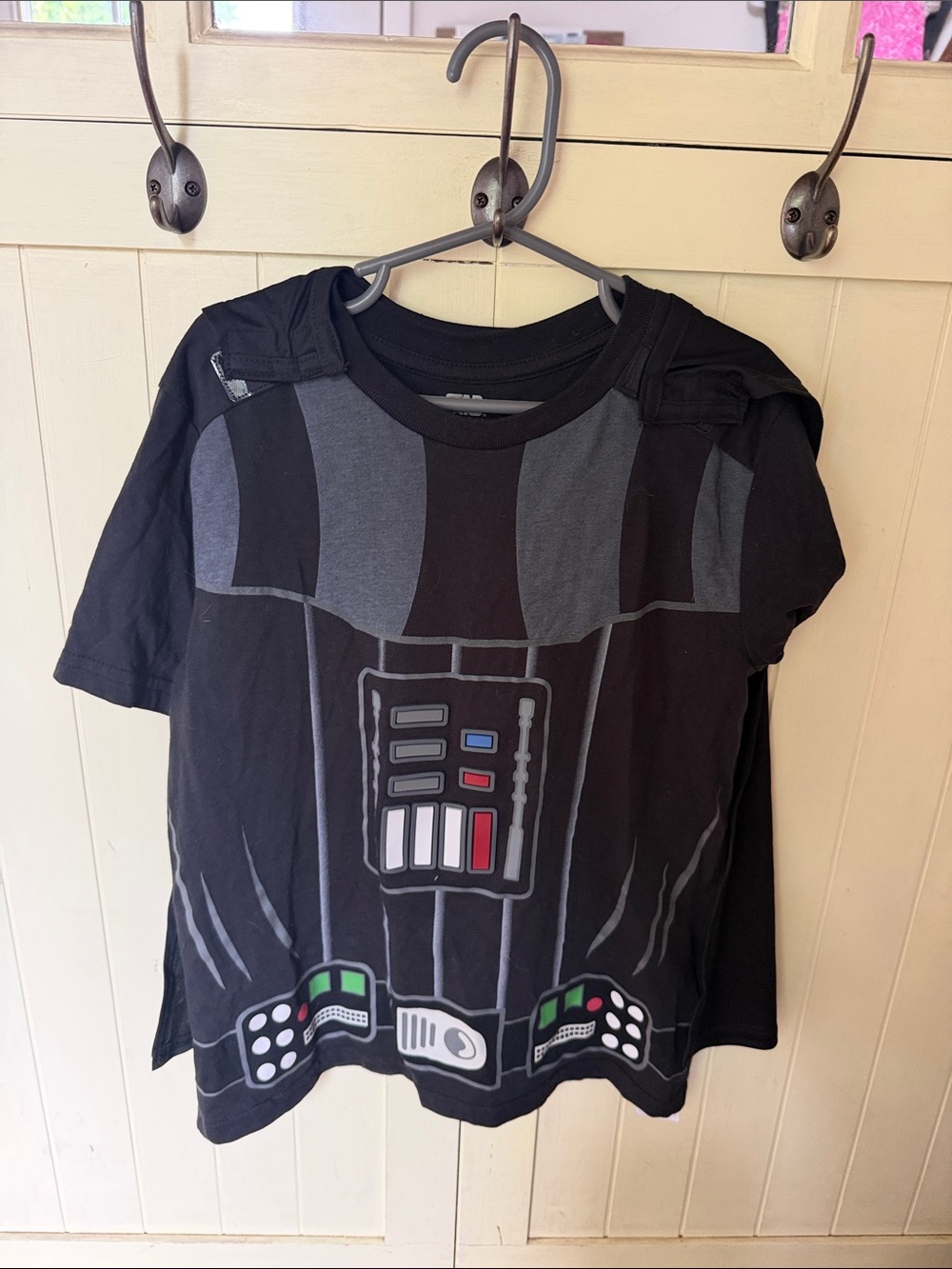 Kids Star Wars Darth Vader t-shirt with detachable cape